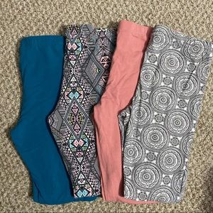 SET OF 4 RUE21 LEGGINGS
